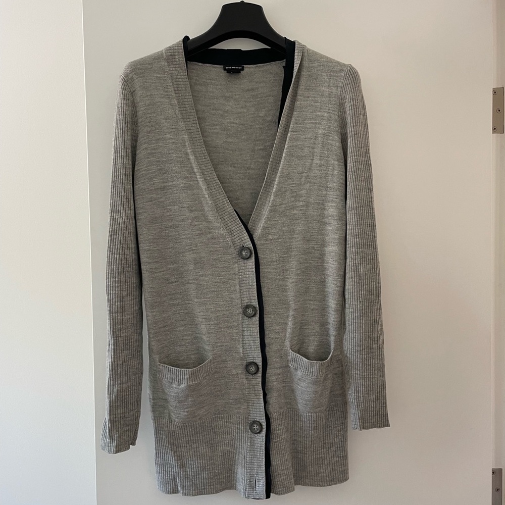 Club Monaco Gray Navy Cardigan Sweater V-Neck Knit